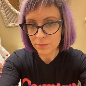 Meet your Posher, Lisa